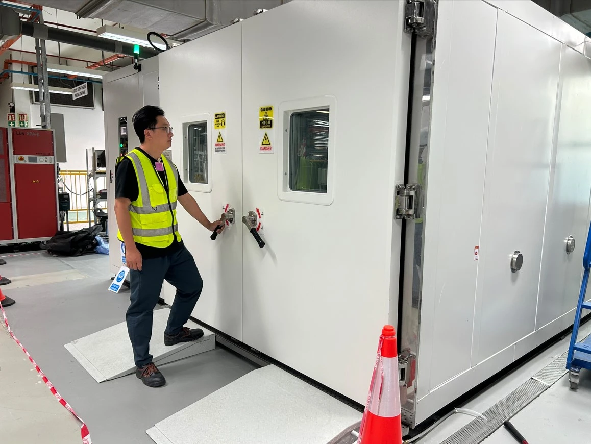 ALP walk-in test chamber ALP walk-in test chamber
